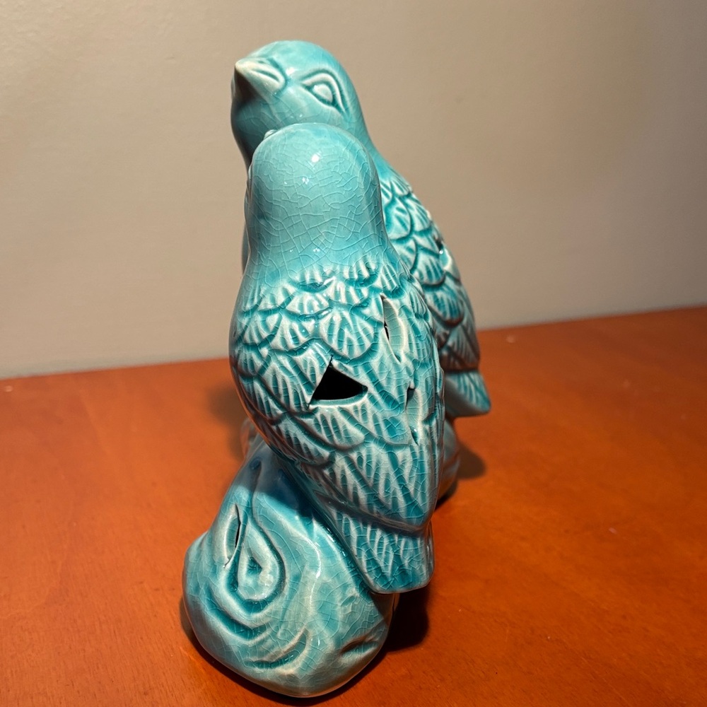 Vintage Glazed Ceramic Love Bird Figurine for potpourri or fairy lights. - Picture 4 of 8